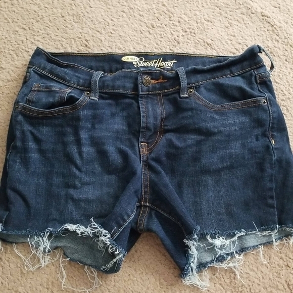 Old Navy Women's Cut Off Denim Shorts - Picture 1 of 12